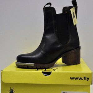*NIB* FLY LONDON LUZ RUG OLIVE BOOTS US 9 EU 40